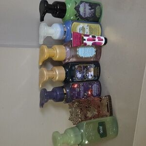 6 Bath And Body Works Soaps + Soap Holder And Hand Cream